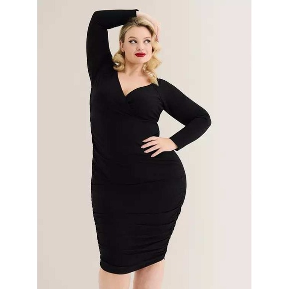 Retro Chic by Torrid Plus 1X Black Long Sleeve Surplice Pencil Bodycon Dress - Picture 1 of 11